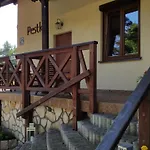 Lodge Pestka