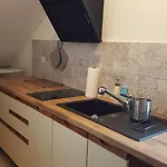 Lodge Pestka *