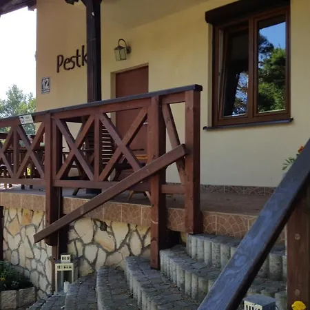 Lodge Pestka