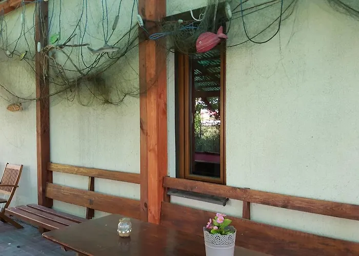 山林小屋 Pestka